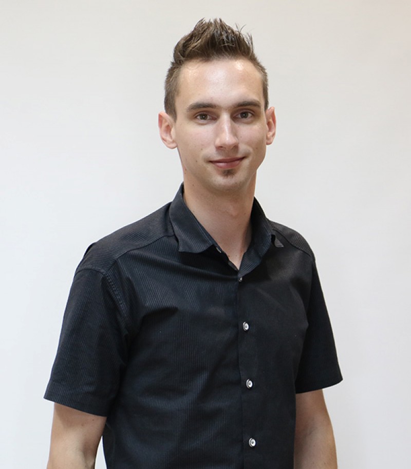 Dino Dolić